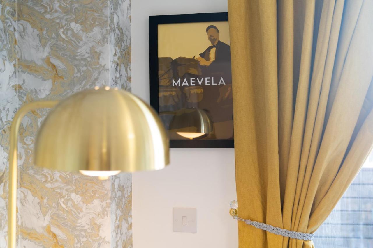 برمنغهام Maevela Apartments - Ultra Lavish Luxury 2 Bed Apartment City Centre - With Balcony - Free Secure Parking - Ps4 & Smart Tv'S المظهر الخارجي الصورة